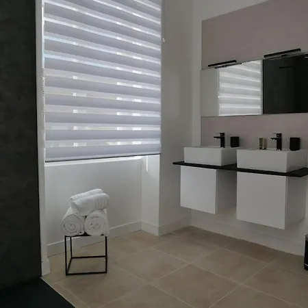 Clos De La Providence, Gite, Piscine Et Spa 3 Chambres Nolay  Exterior foto